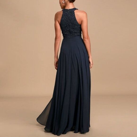 ✨ Picture Perfect Navy Blue Lace Maxi Dress✨ - Picture 10 of 14